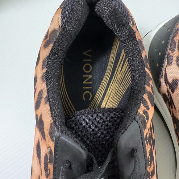VIONIC Sneakers Low Top 335 Tourney 1st Ray Technology Cheetah Print 11 - Picture 8 of 10